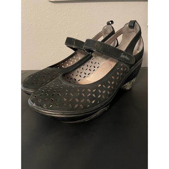 Jambu Shoes Womens Size 8 Medium Mary Jane Wedge Memory Foam Floral Cutout Heel - Picture 2 of 12